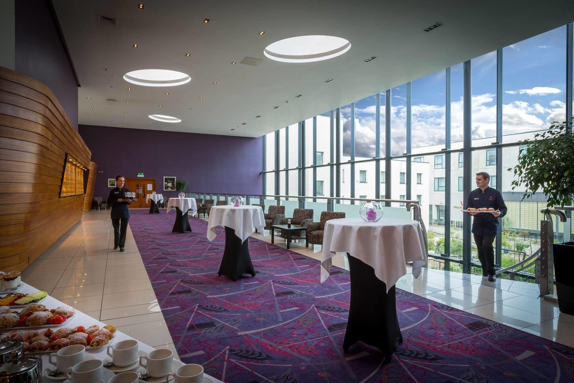 Hotel Whites Of Wexford Esterno foto